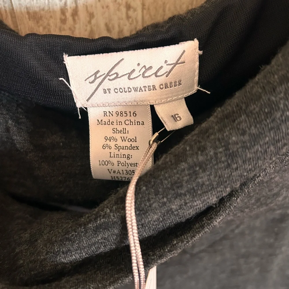 Merino skirt from Coldwatercreek. new with tags. MIDI length.size 14 - Picture 3 of 4
